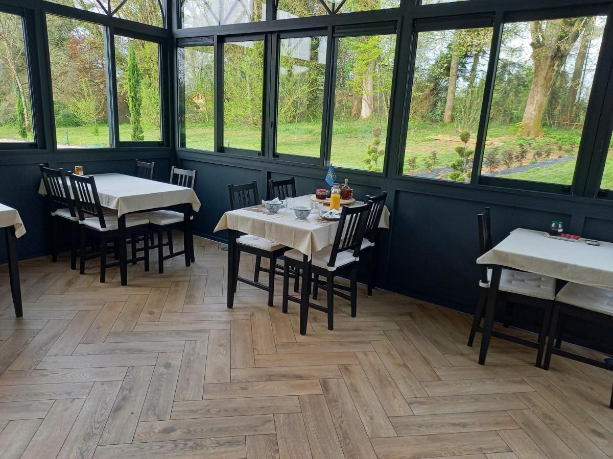 Chambres D'Hotes Le Petit Roche อาร์ค-เอต์-เซอณ็องส์ ภายนอก รูปภาพ