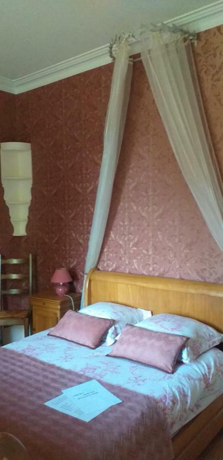 Chambres D'Hotes Le Petit Roche อาร์ค-เอต์-เซอณ็องส์ ภายนอก รูปภาพ